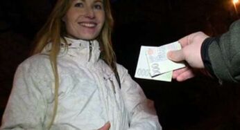 Public Agent 59 Radka İşten Çıkıp Eve Giderken Mesaisini Uzatıyor Türkçe Altyazılı Porno